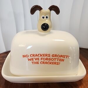 Half Moon Bay Wallace & Gromit ceramic butter dish. New In Box